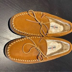 Men’s Slippers- Size 12
